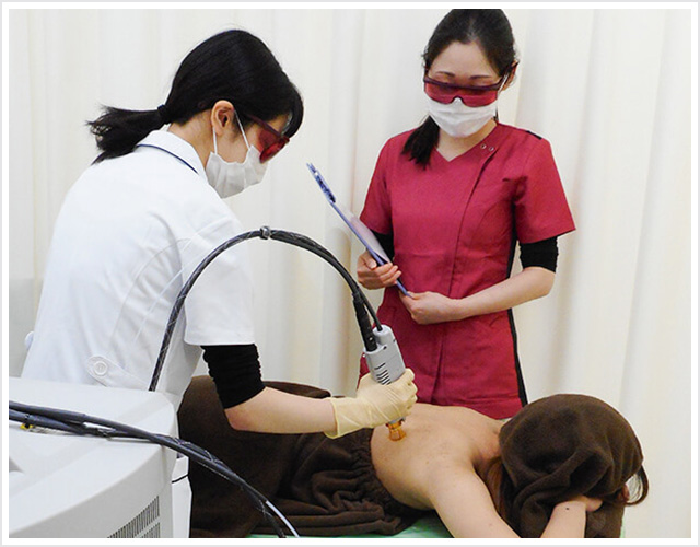  沖縄マリアクリニックでは医療レーザー脱毛の効果にこだわっています。
